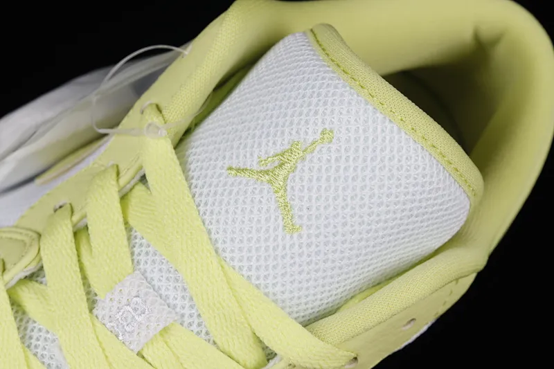 All categories Air Jordan Jordan series basketball shoes Air Jordan 1 Low Air Jordan 1 Low "Limelight" AJ1 Joe 1 fluorescent yellow low-top casual sneakers DH9619-103